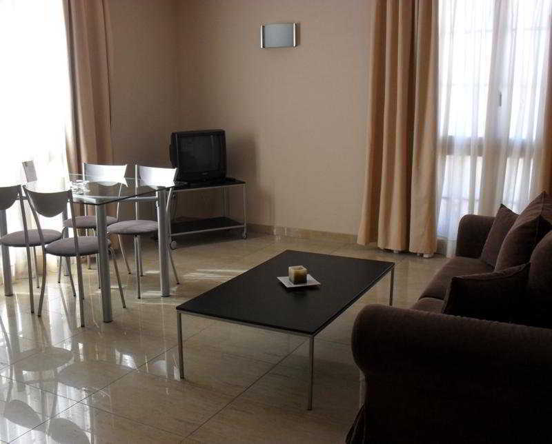 Apartaments Bt Vent De Garbi Empuriabrava Dış mekan fotoğraf