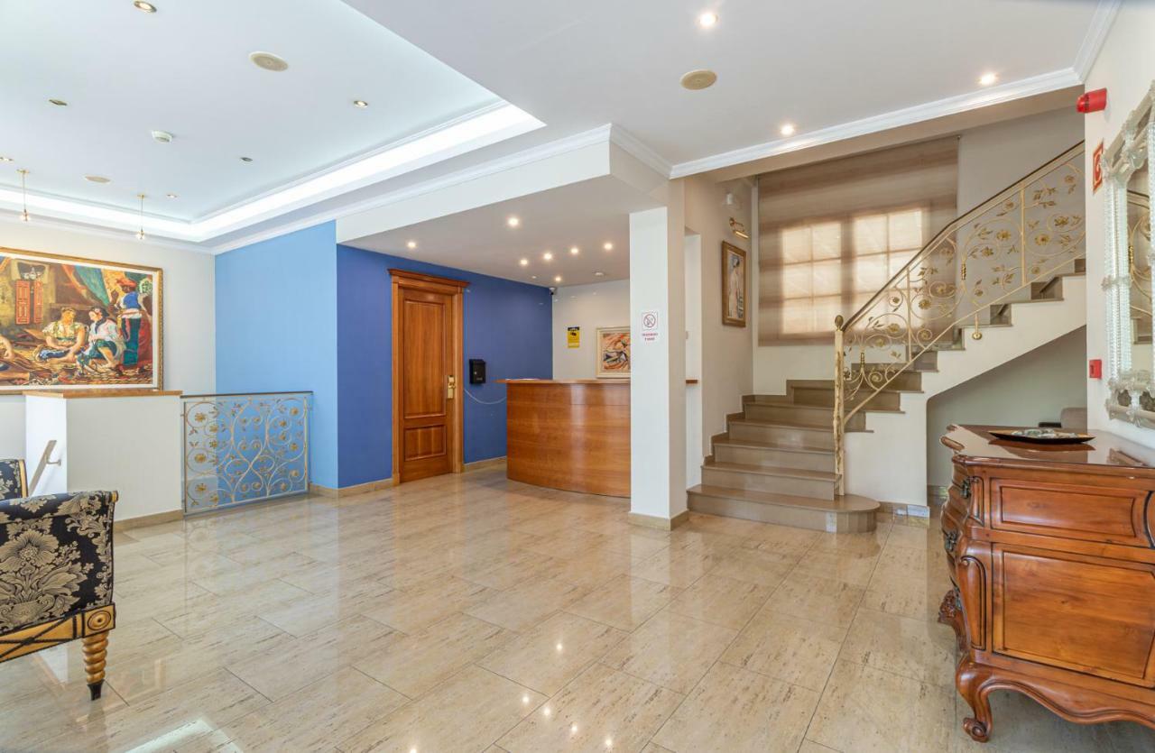 Apartaments Bt Vent De Garbi Empuriabrava Dış mekan fotoğraf