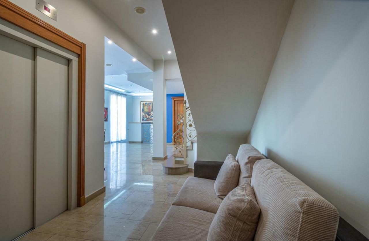Apartaments Bt Vent De Garbi Empuriabrava Dış mekan fotoğraf