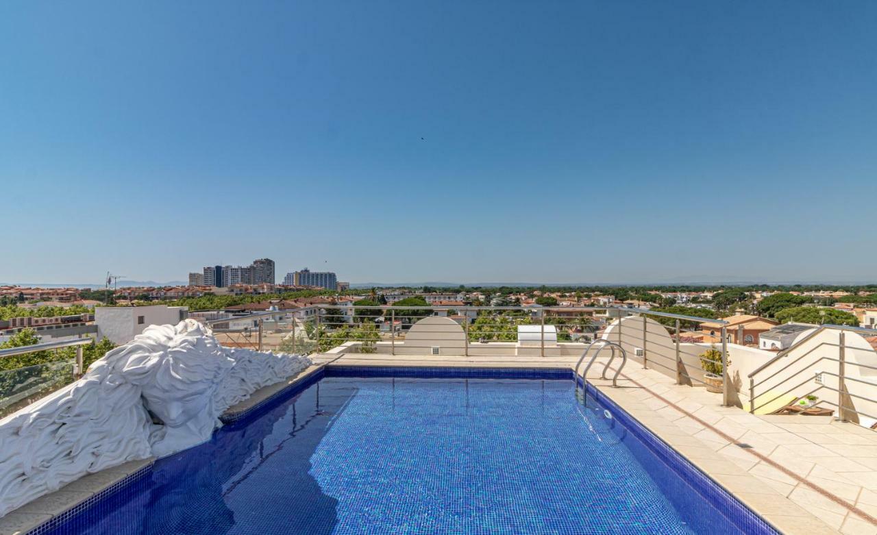 Apartaments Bt Vent De Garbi Empuriabrava Dış mekan fotoğraf